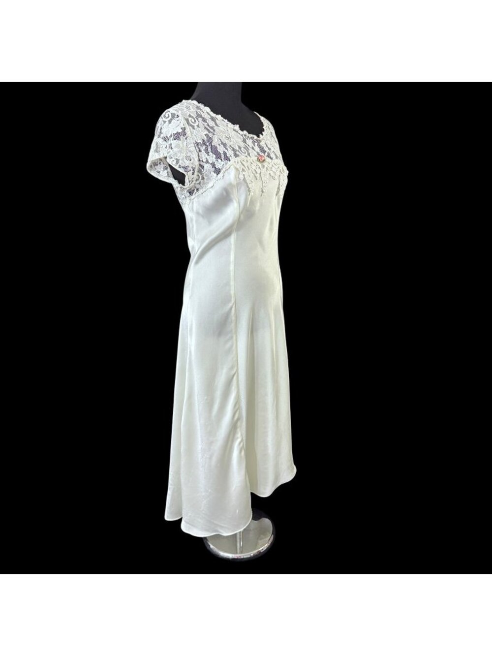 Paulines Trousseau Bridal White Long Satin Lace Nightgown Size L Vintage 70s USA